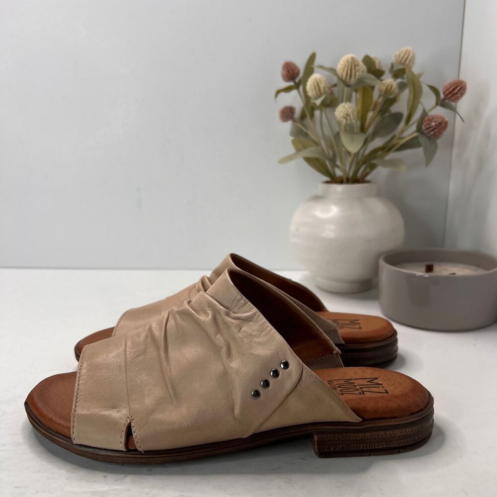 Miz Mooz Dandelion Buttery Soft Leather Slide Sandals Slip On Cream Women 9.5 W